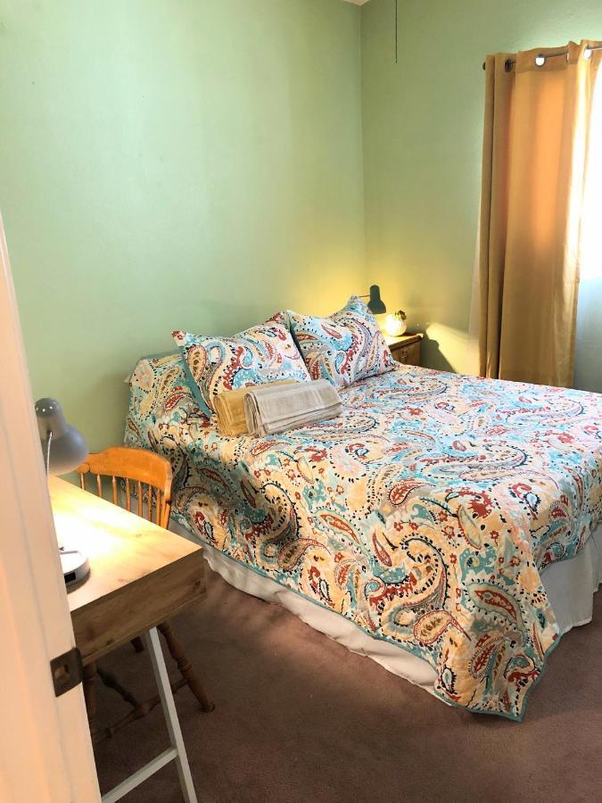 Festive Haven Room Hemet Dış mekan fotoğraf